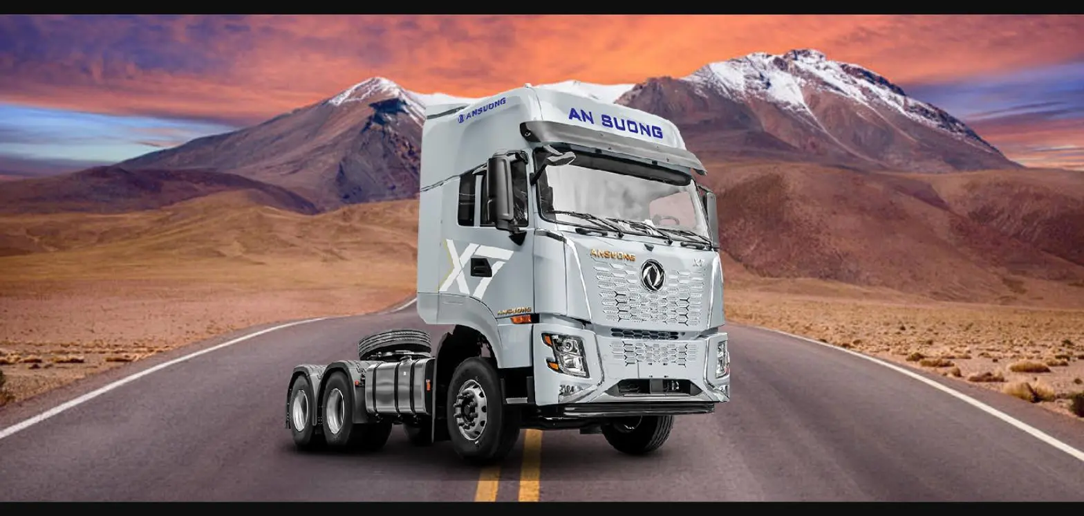 Đầu Kéo Dongfeng X7 6x4 445HP Cầu Dầu Nhập Khẩu